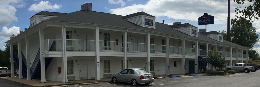 Baymont By Wyndham Anderson Clemson Hotel Bagian luar foto